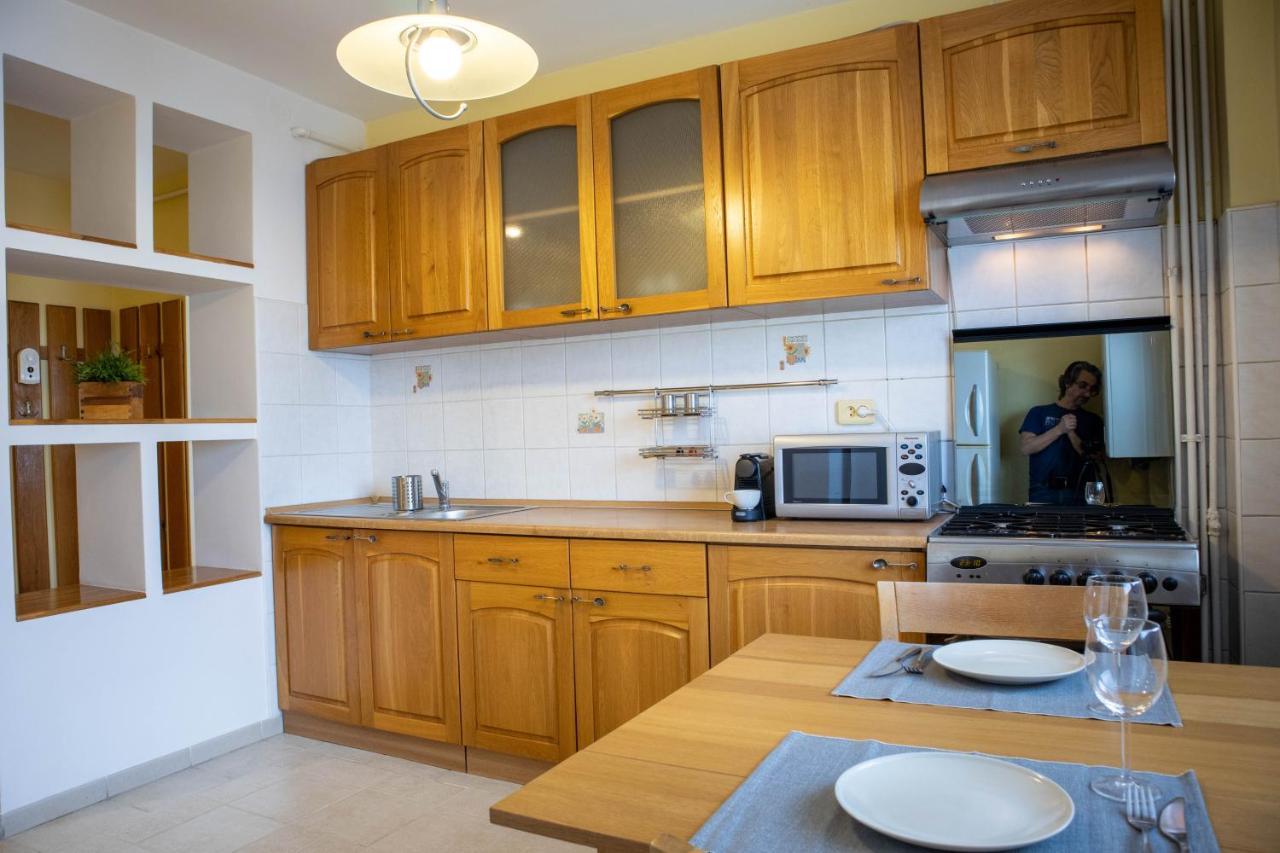Oak Apartment - Piata Victoriei Bucarest Extérieur photo