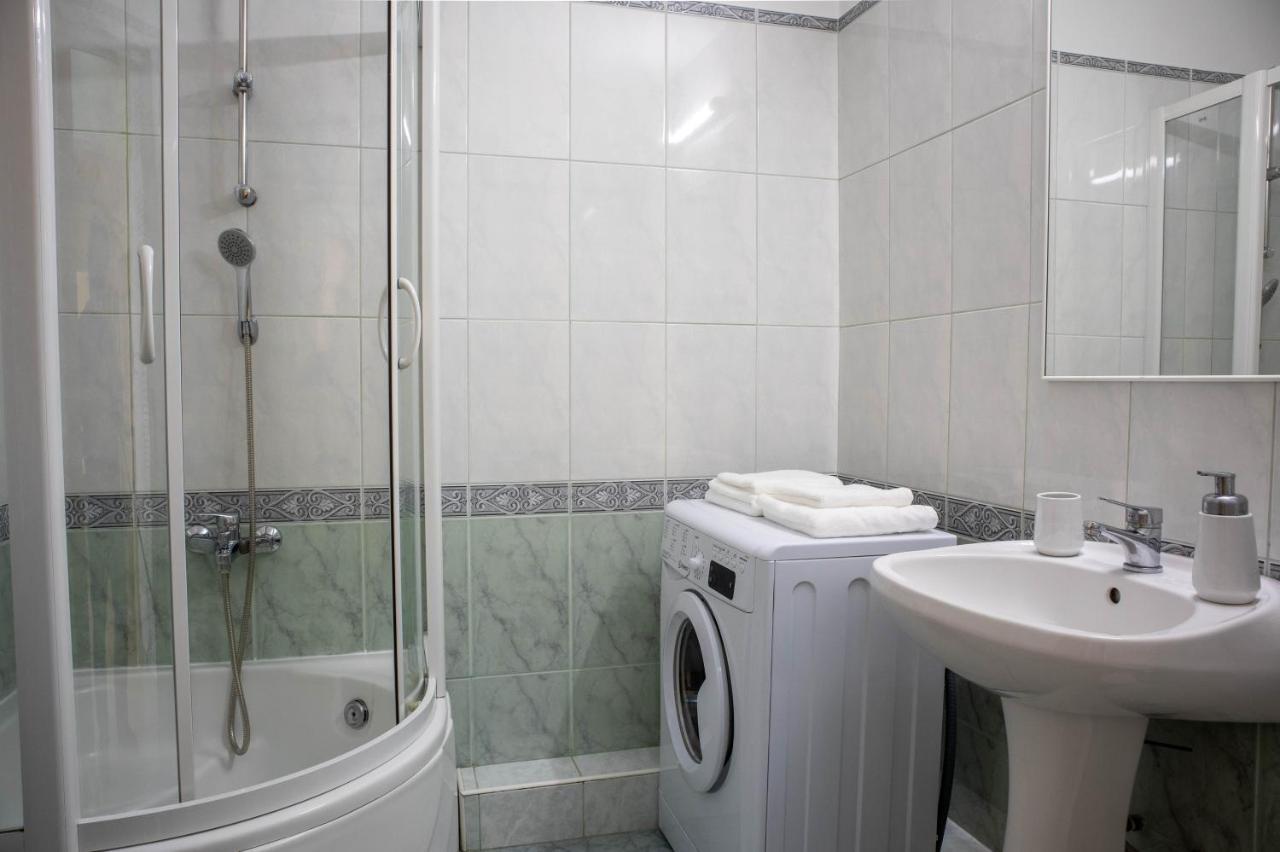 Oak Apartment - Piata Victoriei Bucarest Extérieur photo